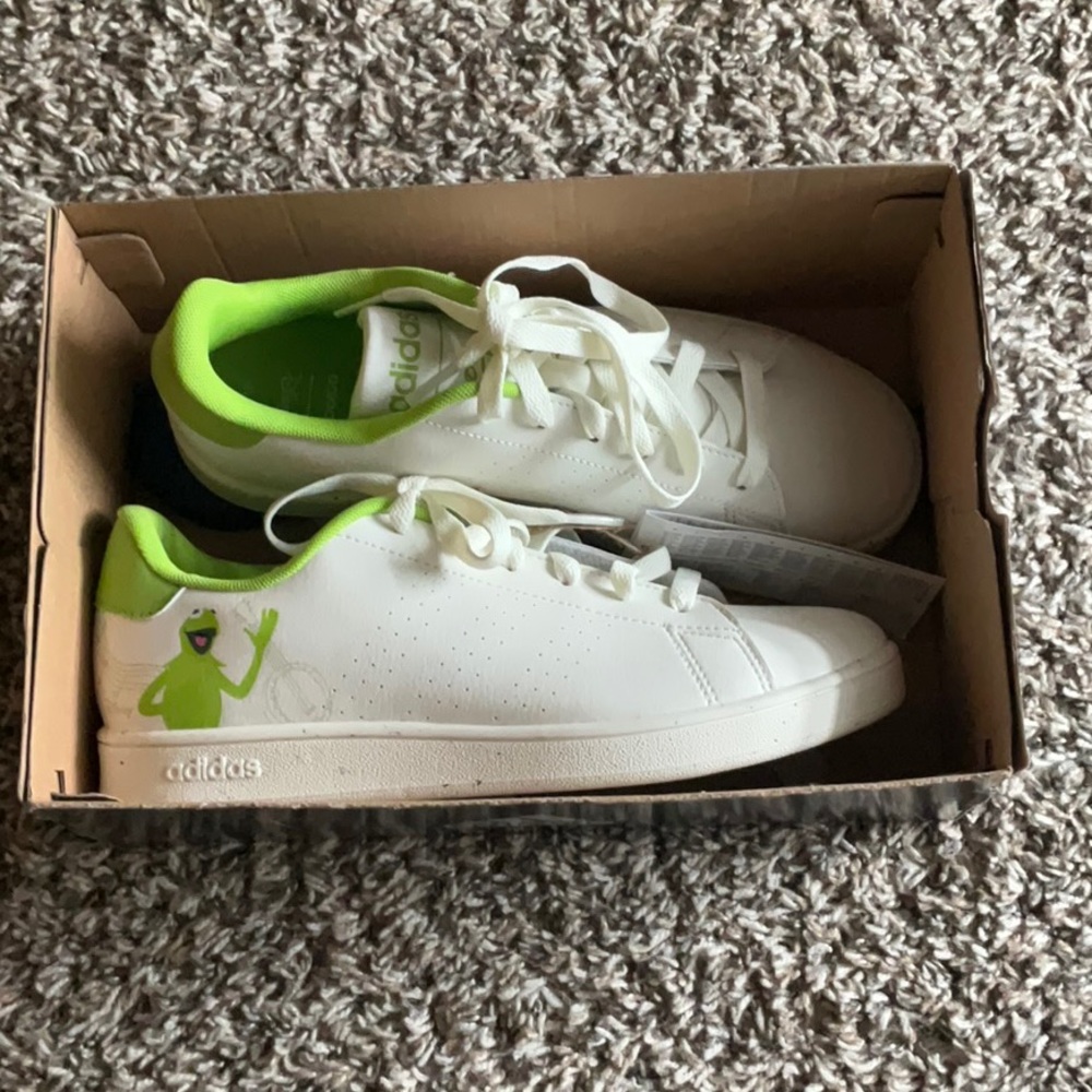 New ADIDAS x DISNEY Kid's MUPPETS Sneakers Size Youth 5